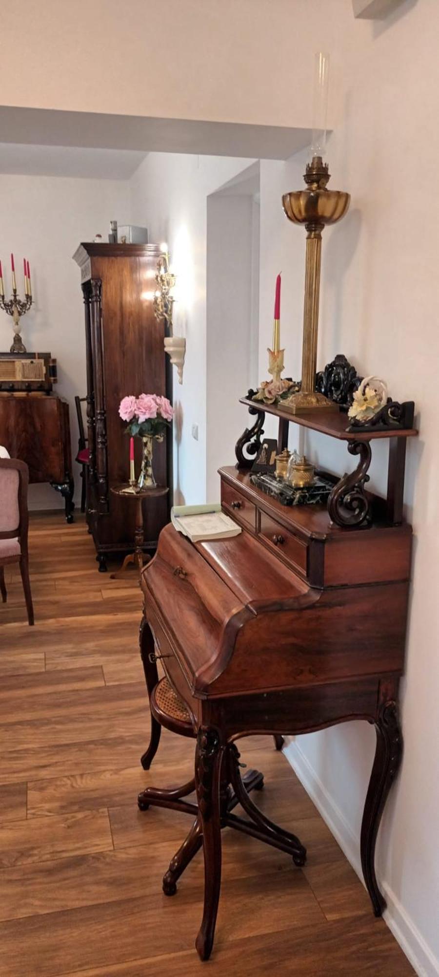 Iasskii Torg - La Belle Epoque ياش المظهر الخارجي الصورة